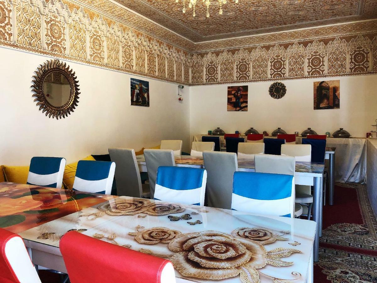 Blue And White House Hotell Anfa-Superieur Eksteriør bilde